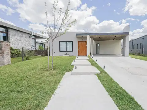 Casa en venta en Santa Emilia, Pilar del Este