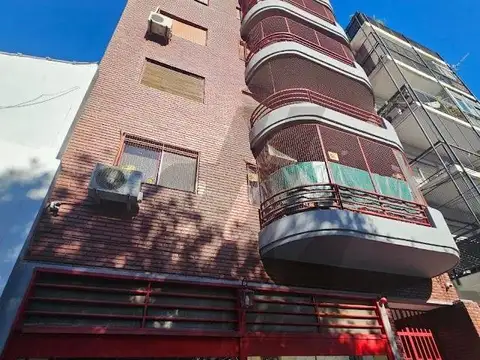 Venta Departamento 4 Ambientes con Cochera Villa Santa Rita