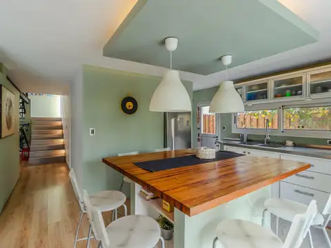 Casa en Venta con 1 cochera
