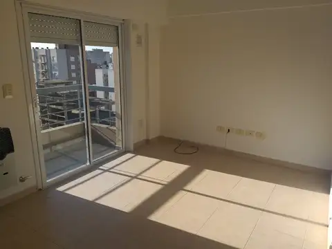 Departamento en Alquiler en Moron Norte, $ 350.000