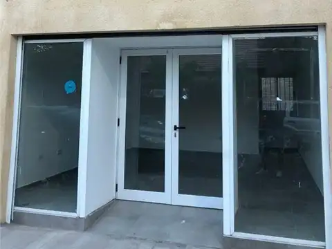 Alquiler - local comercial 35 m² en esquina, capital