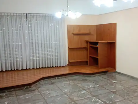 Departamento en Alquiler de 4 ambientes