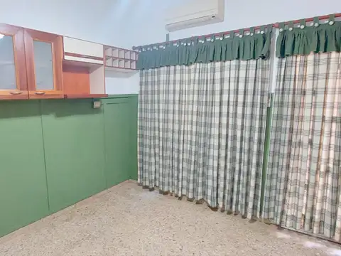 Departamento en Alquiler en Alvear, $ 950.000