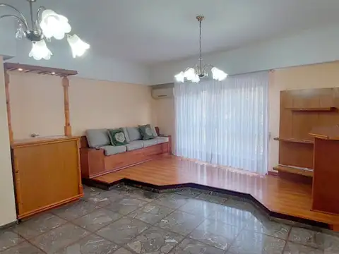 Av. Ov. Lagos 4707, PA , Piso 1