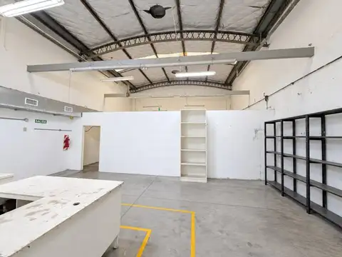 ALQUILER ESPECTACULAR GALPÓN CON DEPÓSITO, ÁREA DE PRODUCCIÓN, SHOWROOM Y OFICINAS EN MUNRO 604...