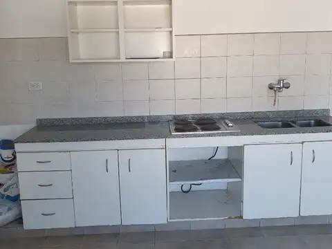 Depto Tipo Casa en Alquiler de 2 dormitorios