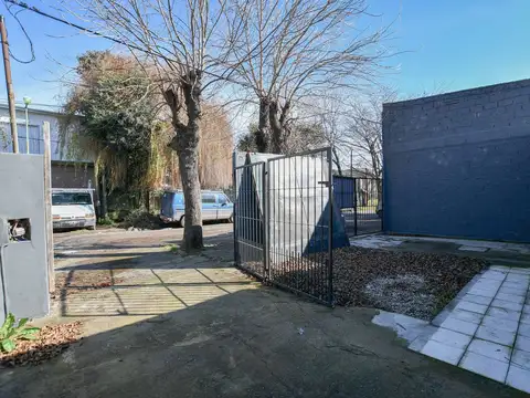 GALPON EN VENTA LA PLATA