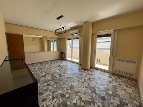 Departamento 2 dormitorios + dependencia