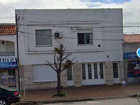 Se vende excelente planta baja 3 dormitorios