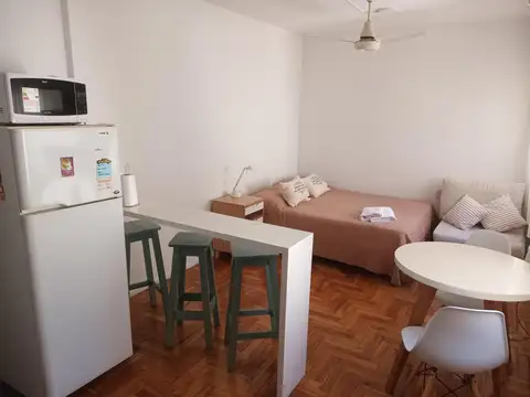 Temporal Equipado de 24 m2 / Muy Luminoso / Excelente ubicación en Palermo!!