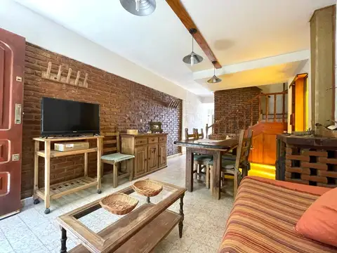 Depto Tipo Casa en Venta de 2 dormitorios