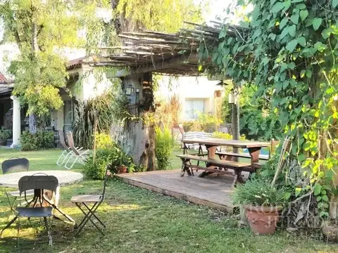Casa En  Barrio La Campiña