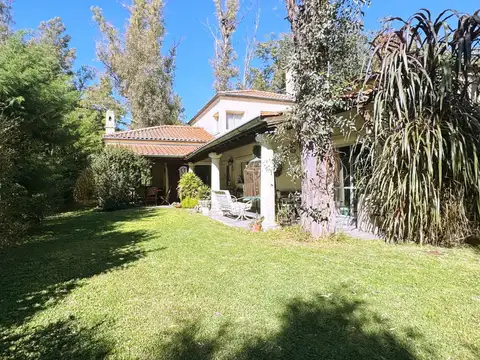 Casa en Venta en La Campiña, USD 265.000