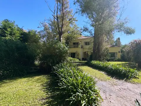 Barrio La Campiña 100