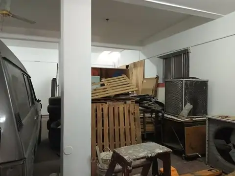 Local en Alquiler en Luis Agote, $ 850.000