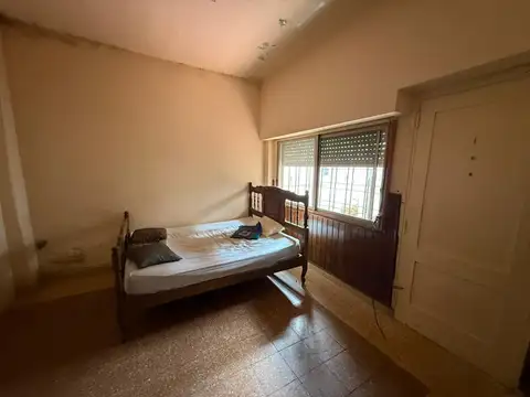 Depto Tipo Casa en Venta al Este