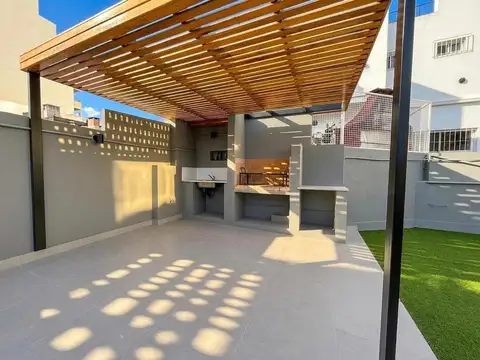 Depto Tipo Casa en Venta de 3 ambientes