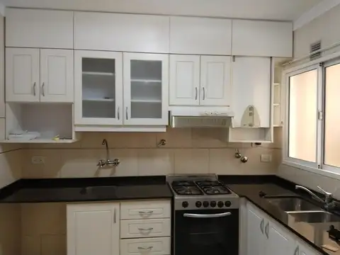 Departamento en Alquiler con 1 cocheras