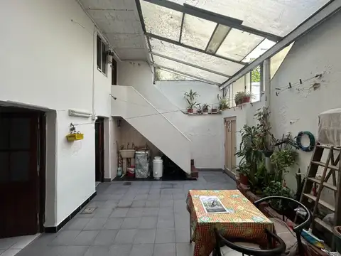 Depto Tipo Casa en Venta de 4 ambientes