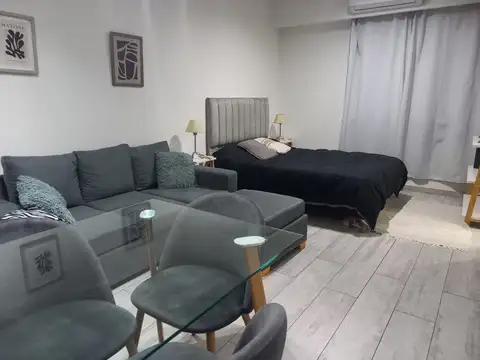 Moderno monoambiente equipado totalmente