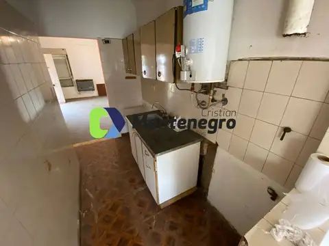 Casa en Venta en Berazategui, USD 55.000