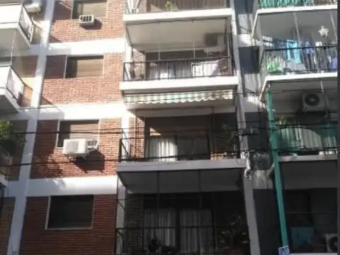 Avenida Olazabal 2500 e/ Amenabar y Ciudad de la Paz