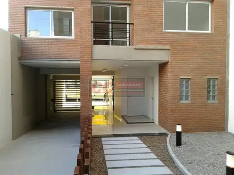 Departamento en Alquiler de Monoambiente