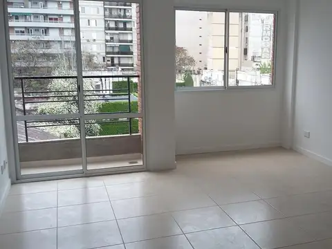 Departamento en Alquiler en Macrocentro, $ 350.000