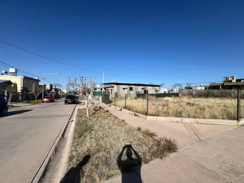 Century21Lopez Vende Lote en Barrio La Yaya