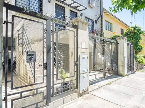 Depto Tipo Casa en Venta de 5 ambientes