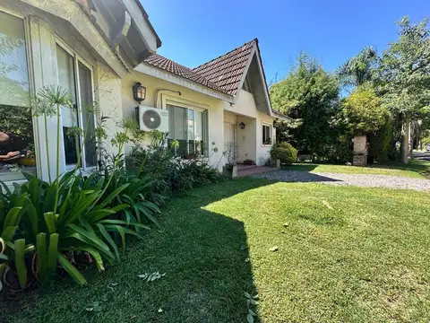 Casa en Venta en Hurlingham, USD 180.000