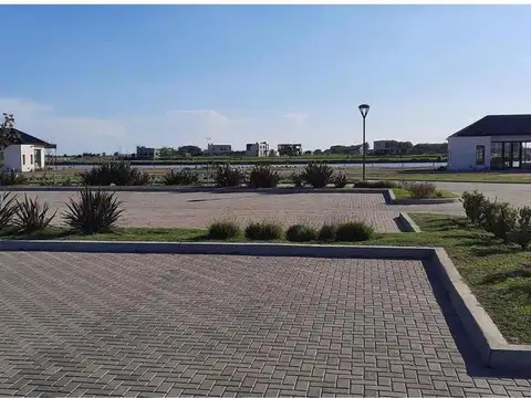 Terreno en Venta 40  mts Fondo