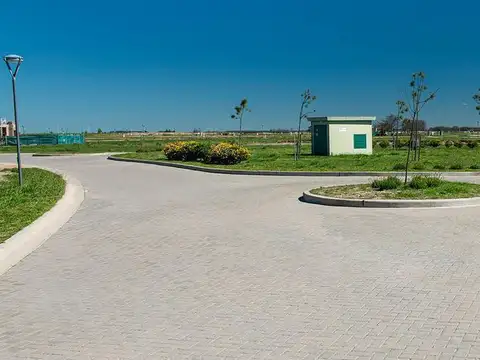 Terreno en Venta 40  mts Fondo