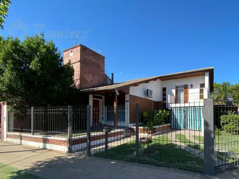 Casa 4 Ambientes En Venta - Francisco Alvarez, Moreno