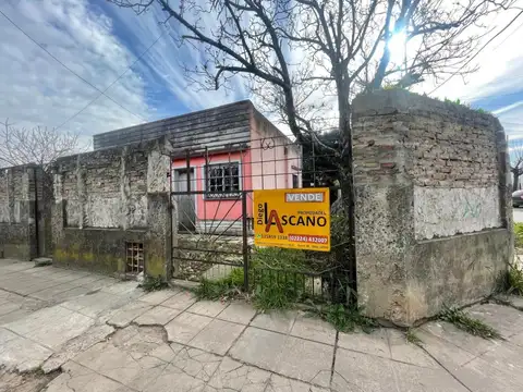 Vivienda sobre Mendez 394 esquina Don Pelayo, Glew