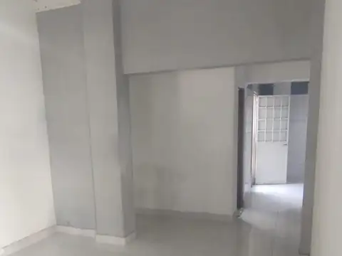 Depto Tipo Casa 2 ambientes con 1 baño