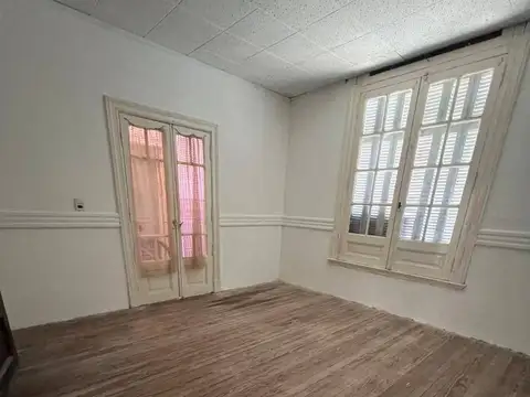 Oficina en Venta al Este