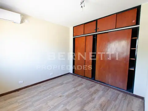 PH 2 Ambientes con terraza y patio - Muy buen estado - Sin expensas -