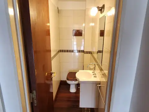Departamento 4 ambientes con 3 baños