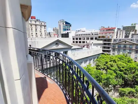 Oficina en Microcentro