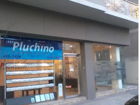 PISO 4 AMB. CON DEPCIA. DE SERV. 1RA. LÍNEA DE MAR