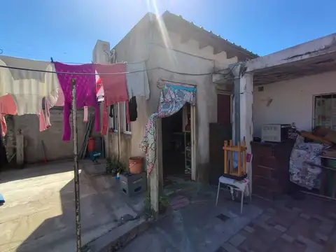 Casa en Venta en Castelar, USD 35.000