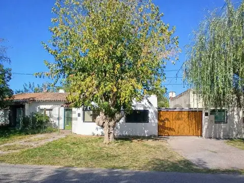 VENTA CASA A REFACCIONAR LA PLATA