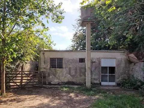 140 e/ 530 y 531 100, Piso 0
