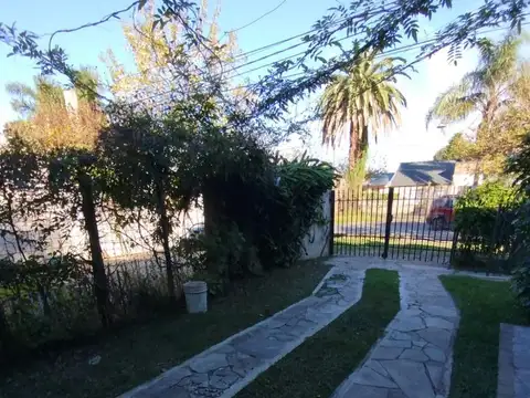 HERMOSA CASA EN VENTA DOS DORMITORIOS EN FISHERTON