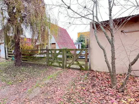 Casa en Manuel B Gonnet Casa a reciclar en Venta