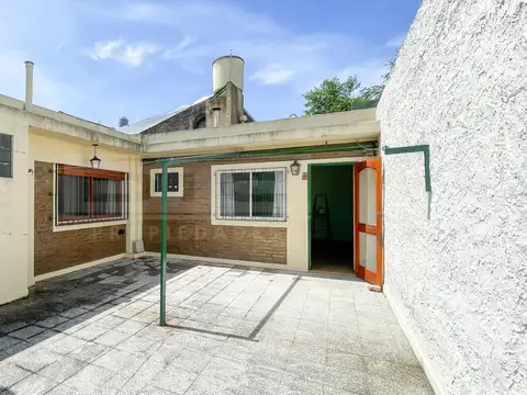 Casa en Venta en Munro, USD 159.000