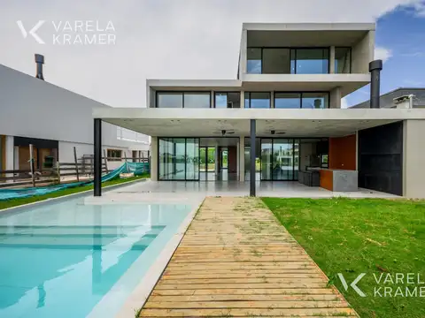 Casa en Venta de 5 dormitorios