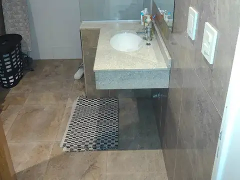 Departamento 4 ambientes con 1 baño
