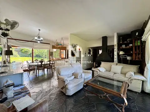 Casa en Alquiler Temporal en Pinares, USD 7.300